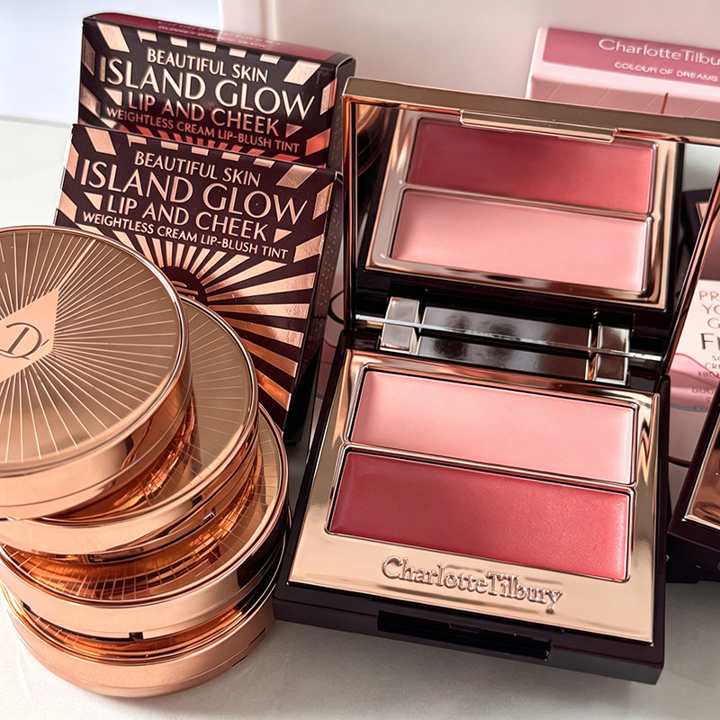 CT Diamond Luminous Highlighte - đánh giá và giá Fenty Beauty Makeup Highlighter