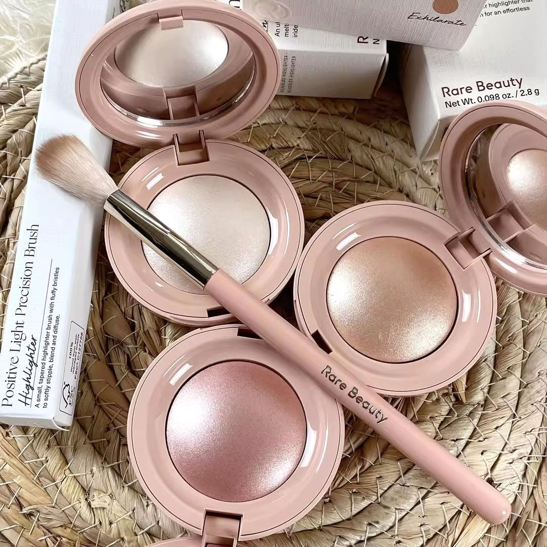 Rare Beauty Highlight Powder L - đánh giá và giá Fenty Beauty Makeup Highlighter